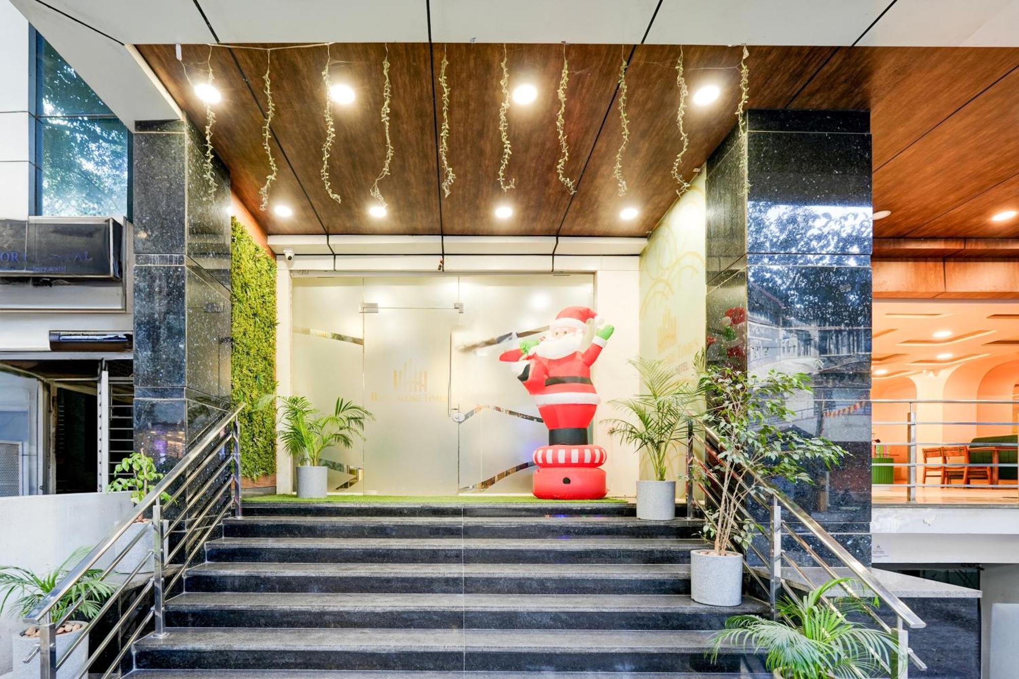 Super Townhouse Oak Aecs Formerly Bangalore Times エクステリア 写真