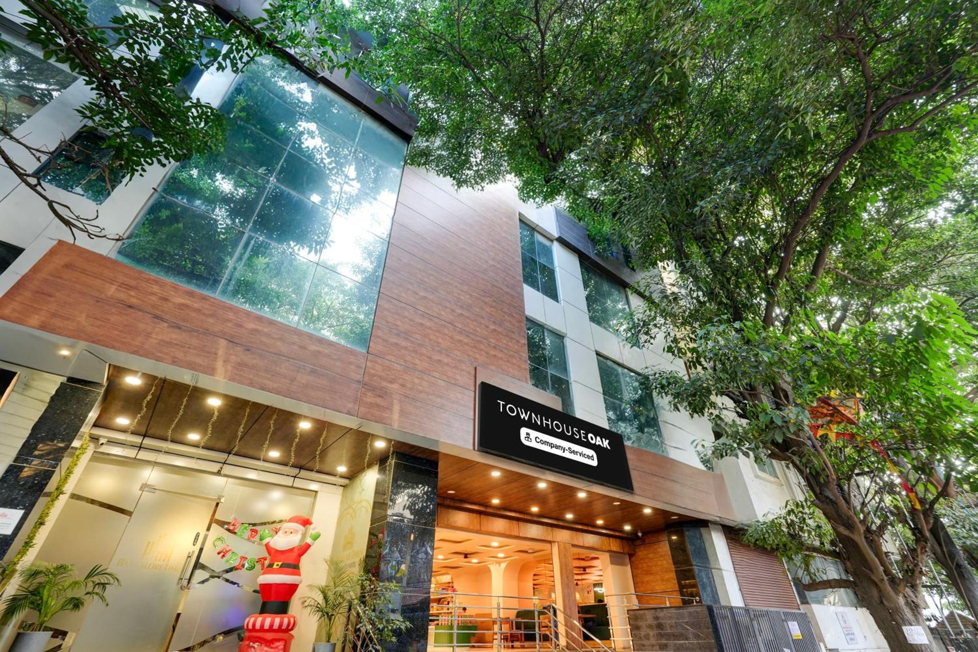 Super Townhouse Oak Aecs Formerly Bangalore Times エクステリア 写真