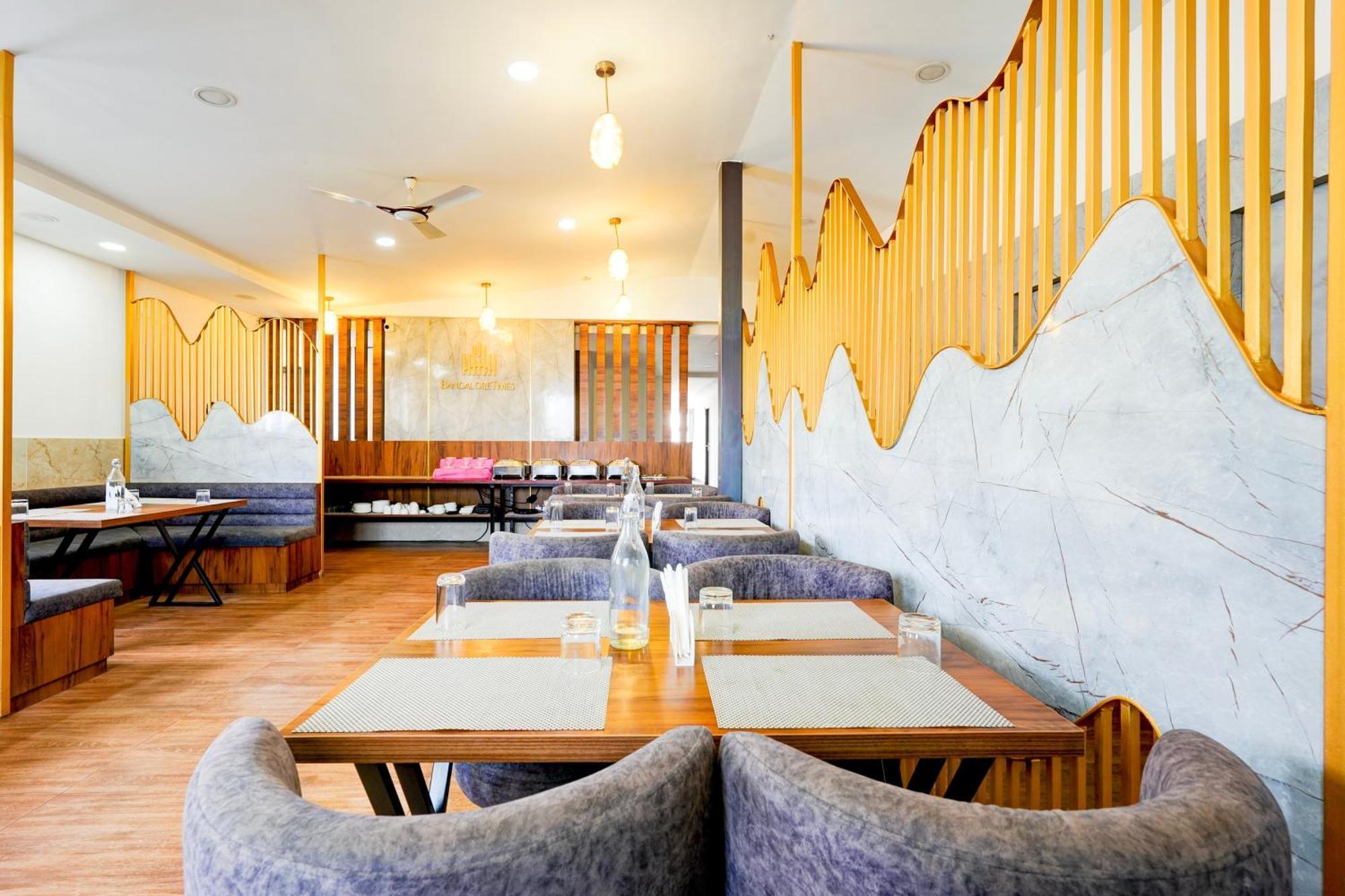 Super Townhouse Oak Aecs Formerly Bangalore Times エクステリア 写真