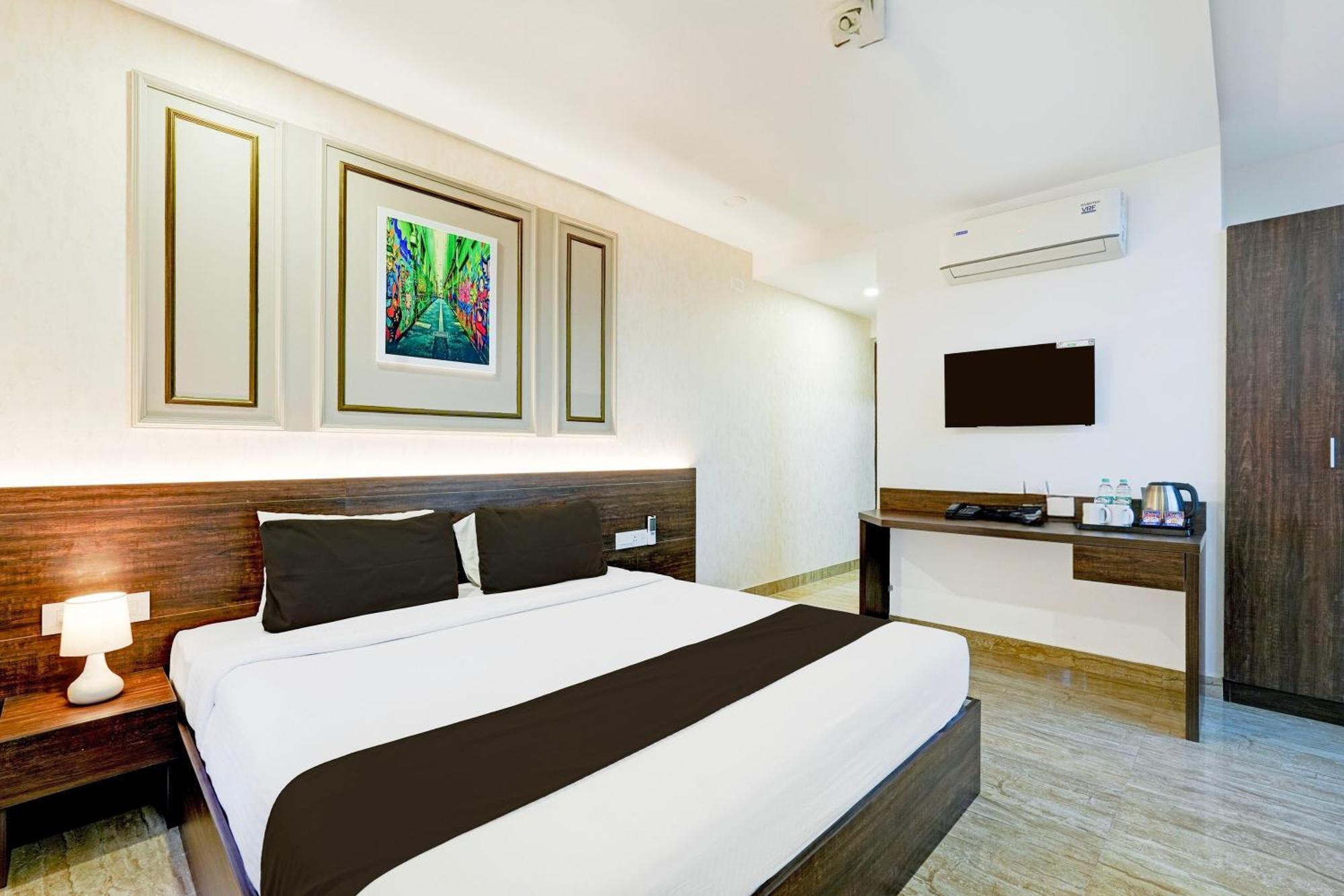 Super Townhouse Oak Aecs Formerly Bangalore Times エクステリア 写真