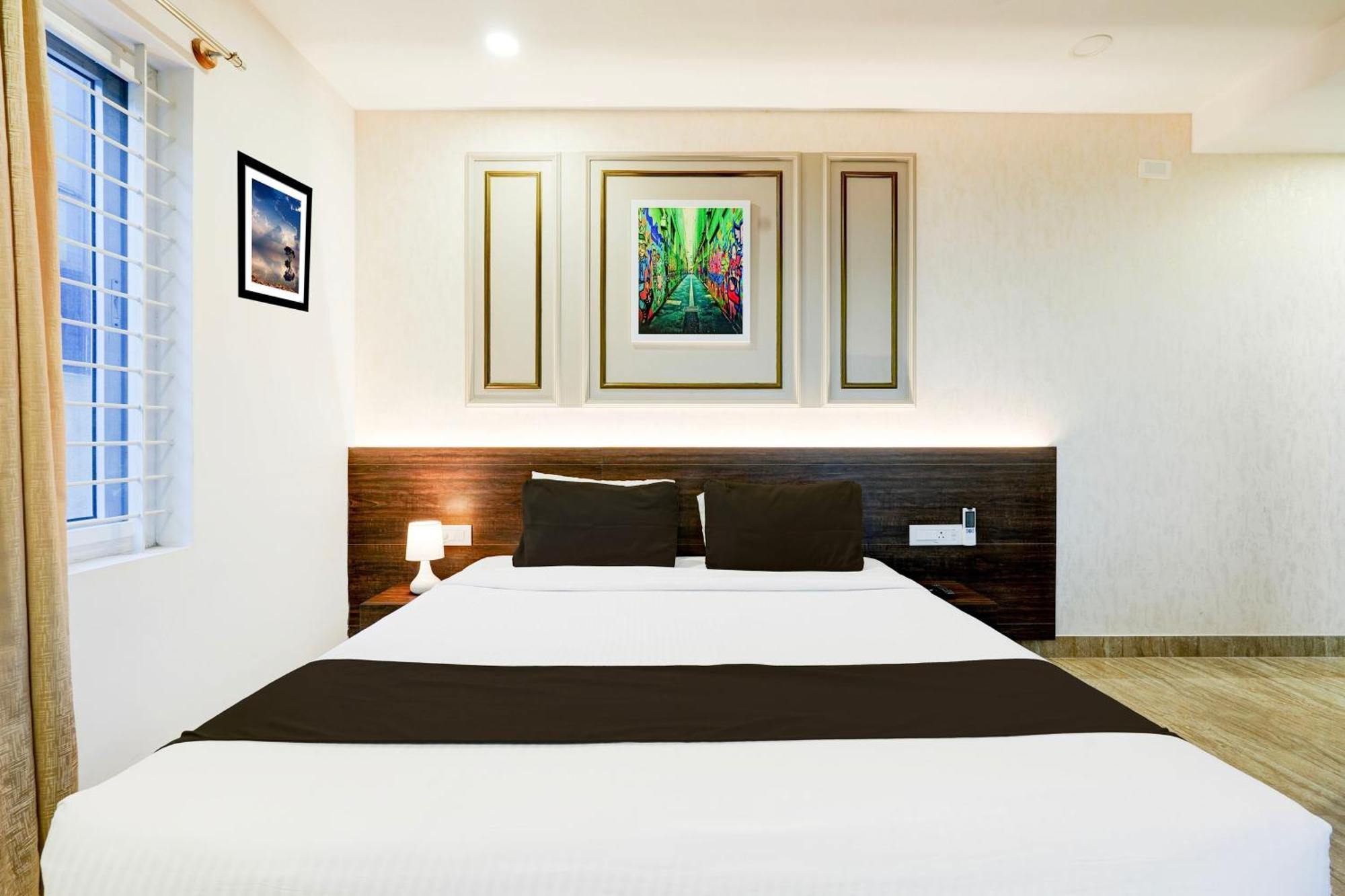 Super Townhouse Oak Aecs Formerly Bangalore Times エクステリア 写真